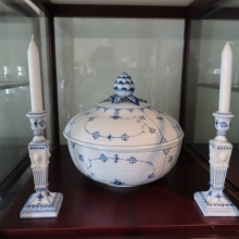 blue-fluted-large-punch-bowl